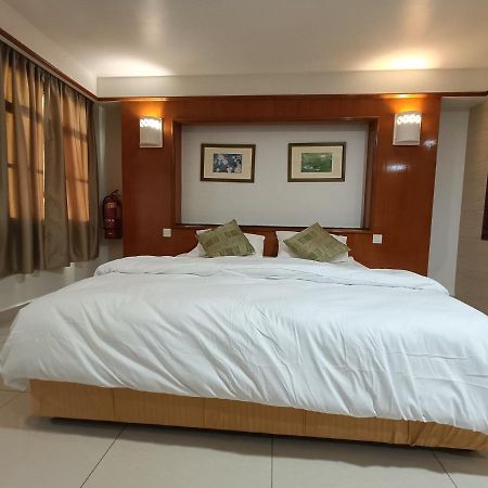 Pd Full Seaview Deluxe Aparthotel Port Dickson Exterior foto
